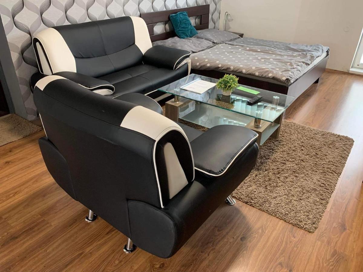 Apartmany City 俄斯特拉发 外观 照片